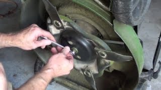 HOW TO CHANGE LAWN MOWER BLADES [upl. by Aneda]