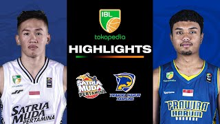 Highlight Satria Muda Pertamina vs Prawira Harum Bandung  10 March 2024  IBL Tokopedia 2024 [upl. by Nivek30]